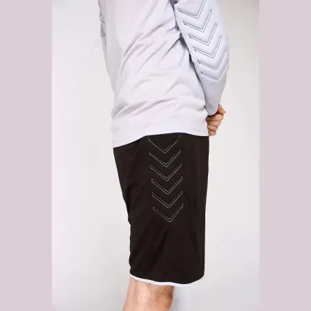 СЦ*Форма футб. врат. KELME 3871007-273-3XL, р.3XL, полиэстер, бело-черный за 3&nbsp;204.50 ₽ купить в Тамбове
