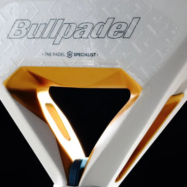 Ракетка для падела BULLPADEL Pearl 26, 493804, для профессионалов, карбон, бело-серый за 35&nbsp;929.50 ₽ в Тамбове